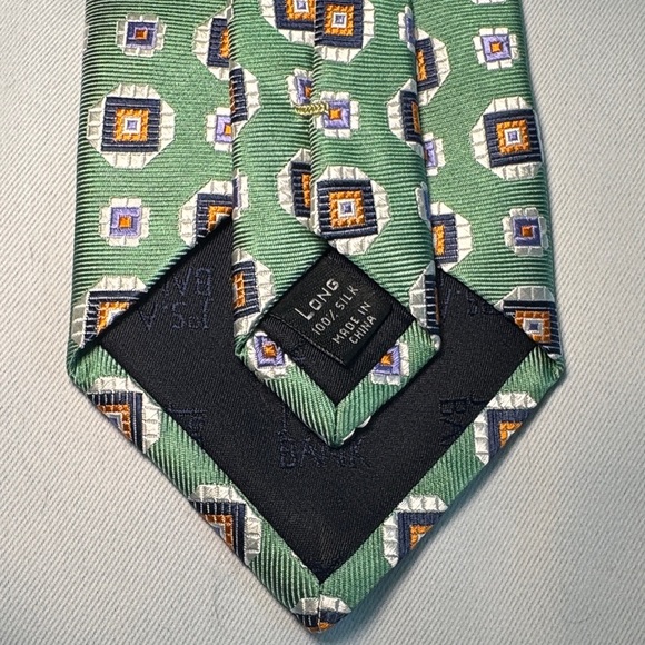 Xtra Long Jos. A. Bank Green/Gold Patterned Silk Tie formal, business, preppy - Picture 6 of 7